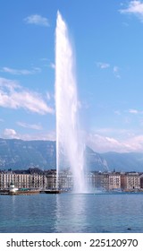Water jet (Geneva), essential view of the city