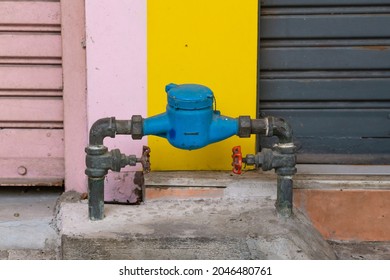 Water Meter In Front Of The House;Water Meters In Front Of The House That Are Damaged.