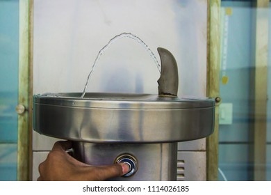 251 Airport drinking fountain Images, Stock Photos & Vectors | Shutterstock