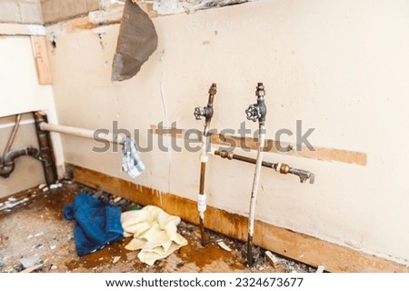 The water problem with kitchen pipe.