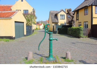 Street Water Pump Images Stock Photos Vectors Shutterstock