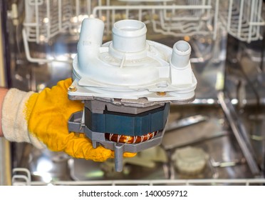 The water pump of dishwasher. Wear of impeller, pump shaft, graphite gland body. Repair of the dishwasher pump. Replacing the oil seal of the dishwasher circulation pump.