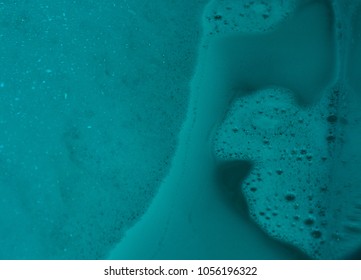 water, soap.bubbles,closeup,clear water