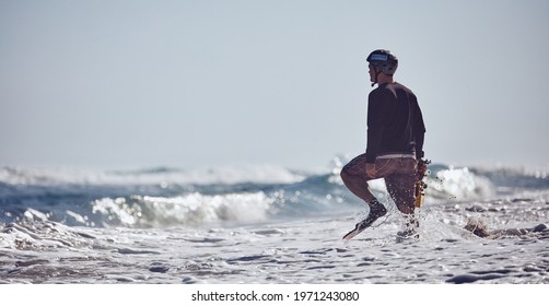 Water Surf Photographer Get Footage On A Day With Large Waves. Water Sport Activity. Atlantic Ocean, Dominican Republic. 30.12.2016.