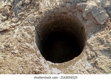 7,019 Inside Water Well Images, Stock Photos & Vectors | Shutterstock