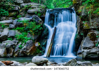 Waterfall Zaskalnik In Szczawnica City