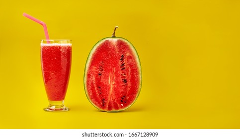 Download Download Watermelon Smoothie Cup With Straw Psd