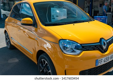 Renault Twingo High Res Stock Images Shutterstock