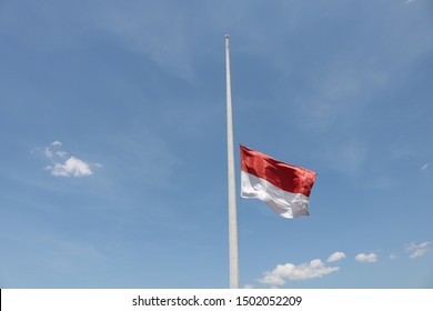 29 Tiang bendera Images, Stock Photos & Vectors | Shutterstock