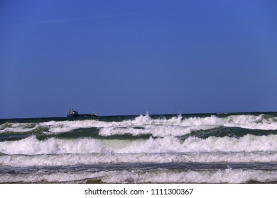 waves in the beach