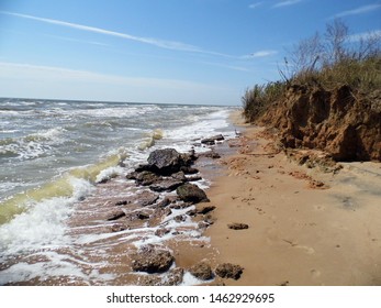 A waves on the beach