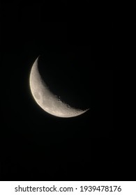Waxing moon in the sky 