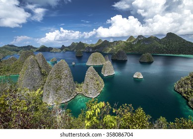 Wayag, Raja Ampat, West Papua, Indonesia