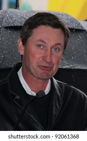 Wayne Gretzky  At Bryan Adams Star On The Walk Of Fame Ceremony, Hollywood , CA. 03-21-11