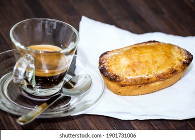 We are in Puglia in southern Italy, classic Lecce breakfast made with a classic local dessert of shortcrust pastry and cream called "Pasticciotto" and a good espresso.