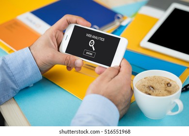 WEB ANALYTICS ICON CONCEPT ON SCREEN