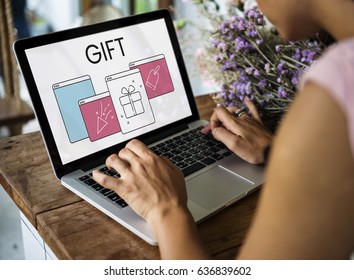 Web Window Gift Box Present Petard Label Icon