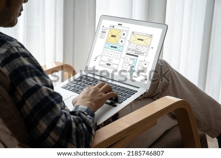 Website design software provide modish template for online retail business and e-commerce