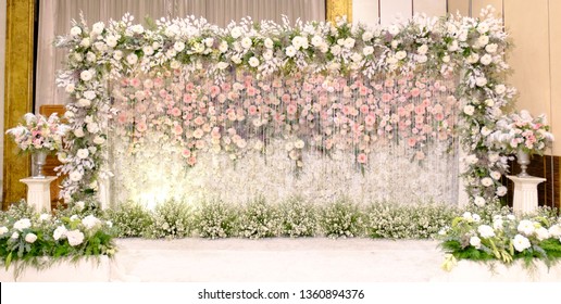 Wedding Backdrop With Flower And Decoration