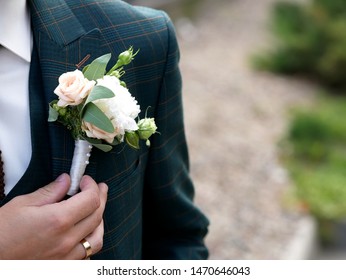Wedding boutonniere for the groom 
