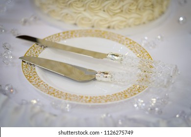 Wedding Cake Knife And Spatula