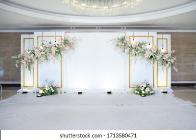 Wedding Flower Backdrop Design Indoor