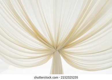 10,685 Curtain with golden leaves Images, Stock Photos & Vectors ...