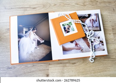 Wedding Photo Album Spread And CD Box 