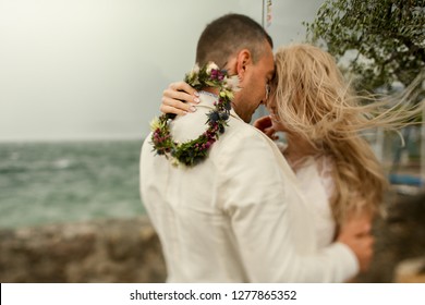 Wedding Photoshoot Interrupted By Storm