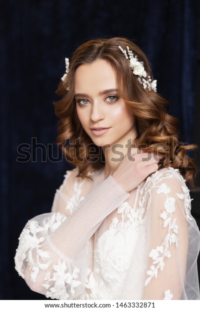Wedding Portrait Romantic Bride Beautiful Hairstyle Stock