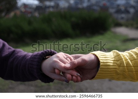 wedding proposal hands with ring