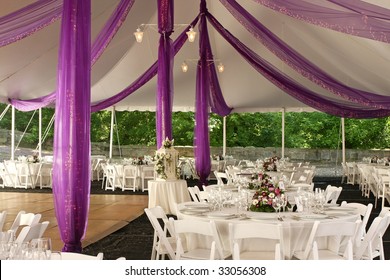 1000 Reception Tent Stock Images Photos Vectors Shutterstock