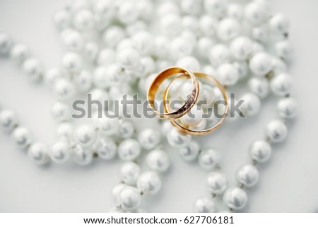 wedding rings
