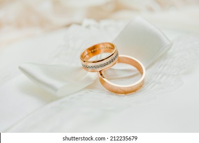 2,469 Mens rings Images, Stock Photos & Vectors | Shutterstock