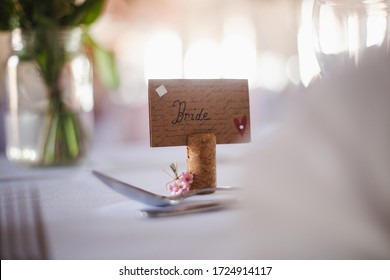 Wedding seating plan name tags. Decorated in a very pinterest inspired way. inspiration for your big day