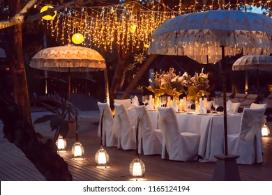 Wedding Table Decor. Beautiful Luxury Festive Table Set Up For Wedding Or Party