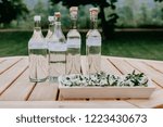 wedding table drinks
