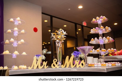 Reception Desk Flowers Images Stock Photos Vectors Shutterstock