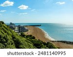 Welcome to England - First sightseeing tour in the beautiful harbour town of Folkestone - Kent - United Kingdom