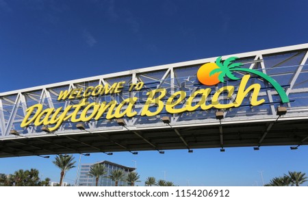 A welcome sign in Daytona Beach, Florida.