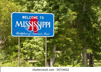 A welcome sign at the Mississippi state line.