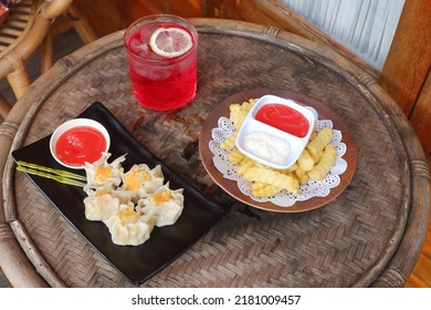 Welcome Snack Served To Customers Of A Beachfront Hotel.