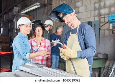 Welder Apprenticeship Lesson With Two Trainee Women