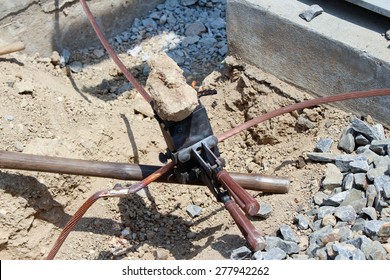 Welding Copper Ground Wire On Ground Stock Photo 277942262 | Shutterstock