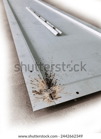 Welding done badly causing sputters demo