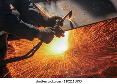 Welding, Or Gas Welding In The U.S. And Oxy-fuel Cutting Are Processes That Use Fuel Gases And Oxygen To Weld And Cut Metals, Respectively.