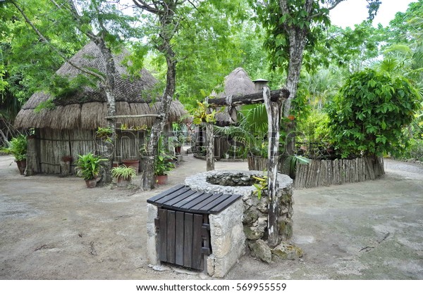 Well Mayan House Chankanaab Park Cozumel Stock Photo Edit - 