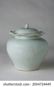 Well-formed Ancient White Porcelain, Song Dynasty