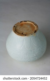 Well-formed Ancient White Porcelain, Song Dynasty