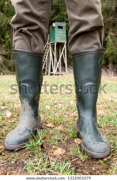 hunting wellington boots